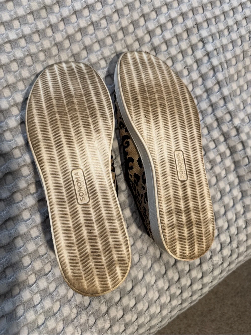 Sonoma Leopard-Print Knit Slip-On Sneakers - Picture 4 of 4